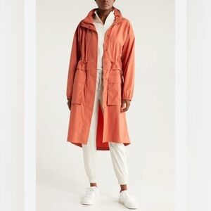 Zella Step Out Water Repellent Long Line Jacket Stowaway Hood Rust Size Medium